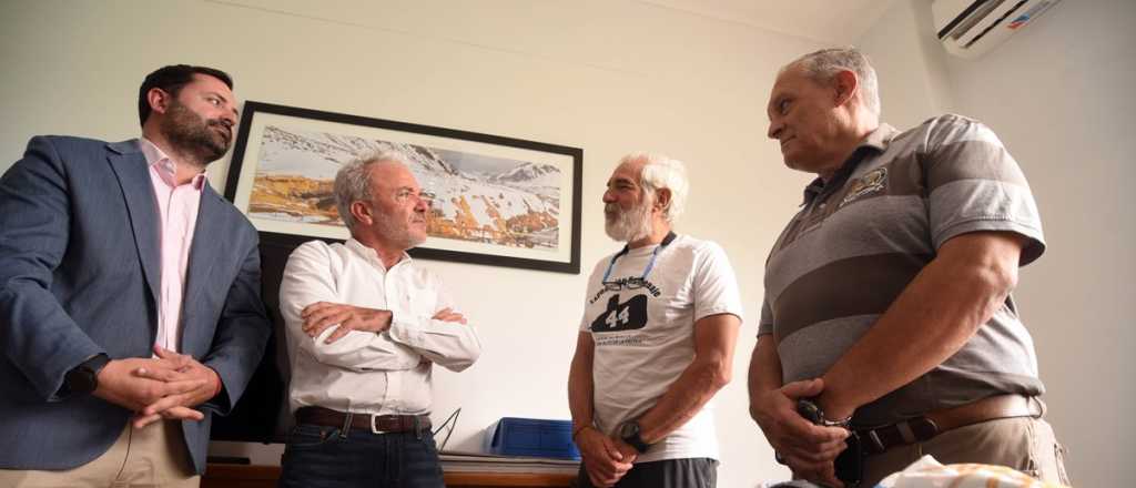 Mingorance recibió a un ex Comandante del ARA San Juan