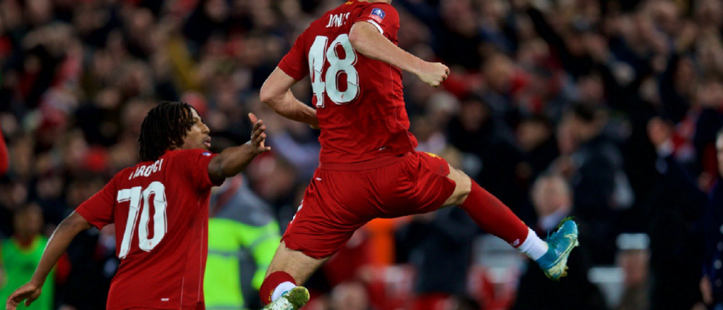 Video: Liverpool avanzó en la FA Cup gracias a un golazo de Jones