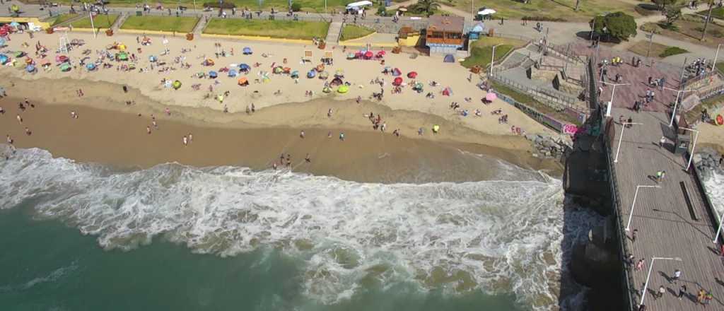 Videos: marejadas en Chile de hasta cuatro metros en casi toda la costa