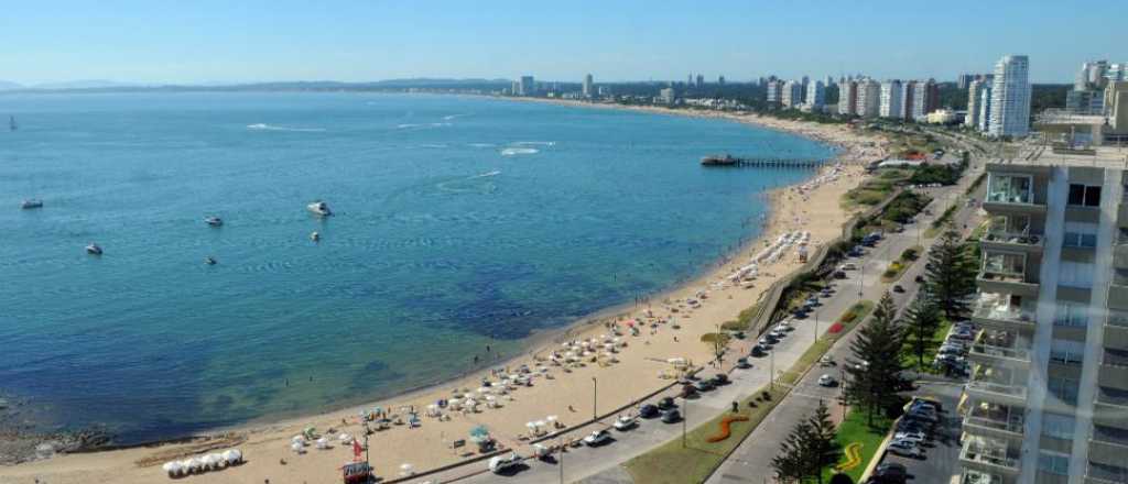 Si te quer&eacute;s ir del pa&iacute;s, Uruguay recibir&aacute; a 100 mil argentinos