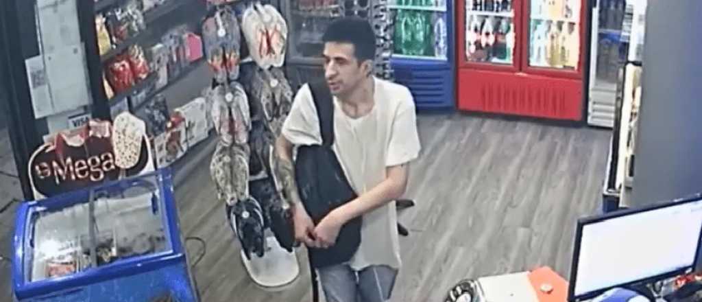 Video: "Estoy trabajando, no te hagas matar", le dijo un ladr&oacute;n a una empleada