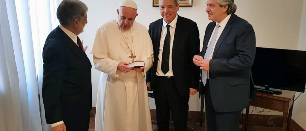 Según el Vaticano, Francisco y Alberto sí hablaron sobre el aborto