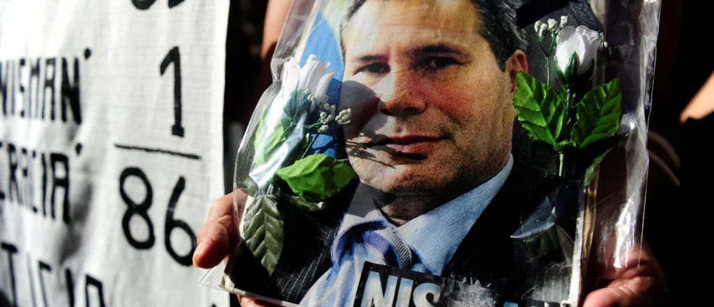 Citarán a declarar a 90 agentes de inteligencia por la muerte de Nisman