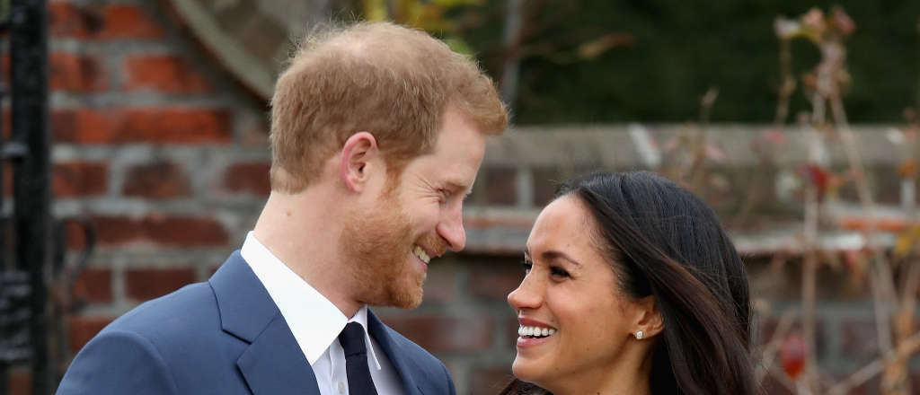 Es oficial la desvinculaci&oacute;n de Harry y Meghan Markle de la realeza