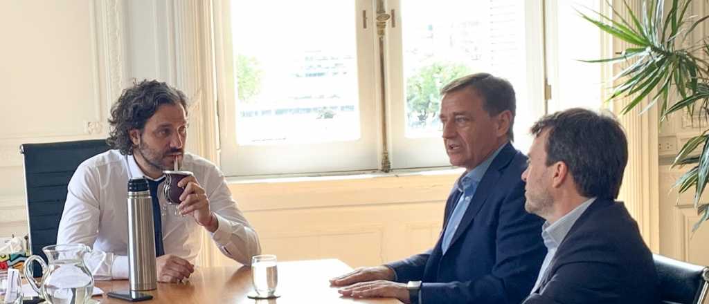 Quincho: el vino, paritarias, la guita, y el intendente al que le hicieron el "vacío"