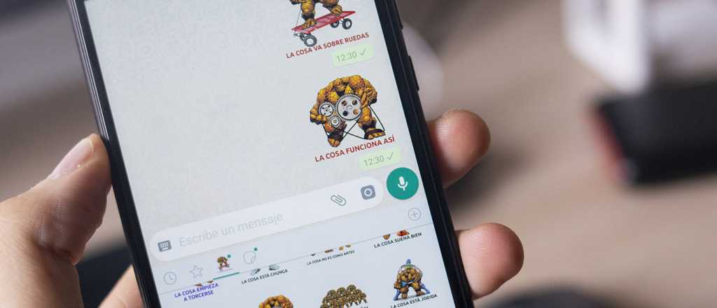 Tres divertidas app para crear tus propios stickers de Whatsapp