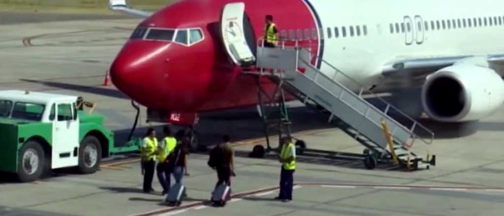 Denunciaron a un hombre por masturbarse en un vuelo hacia Neuqu&eacute;n