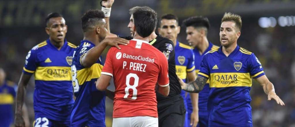 Hincha de Boca insult&oacute; a P&eacute;rez por la final en Madrid: "Nos arruinaron la vida"