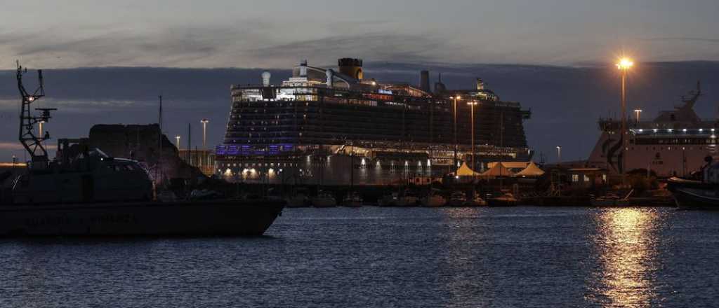 Descartaron coronavirus en el crucero con 35 argentinos varado en Italia