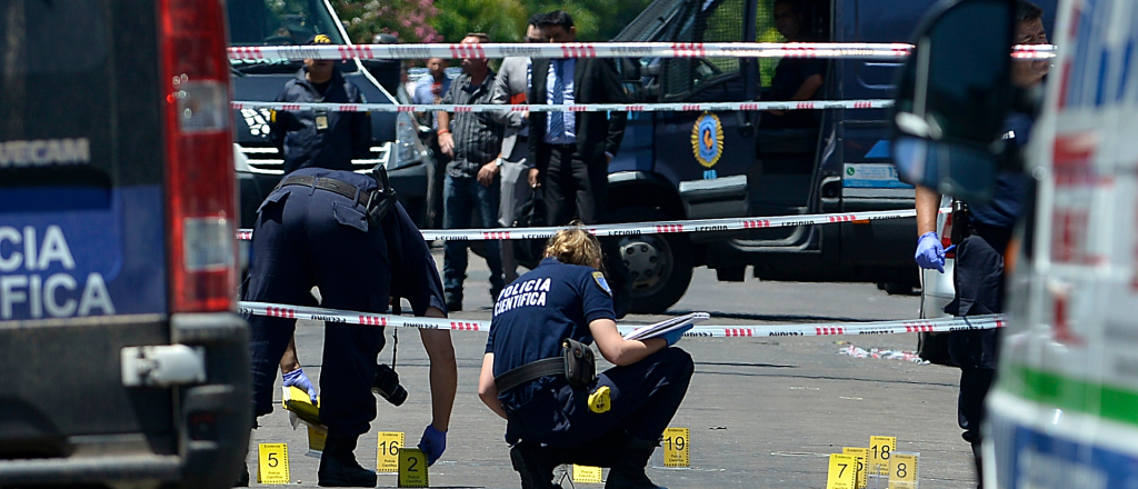 Mendoza se suma este lunes al paro del Naci&oacute;n por el crimen del cajero