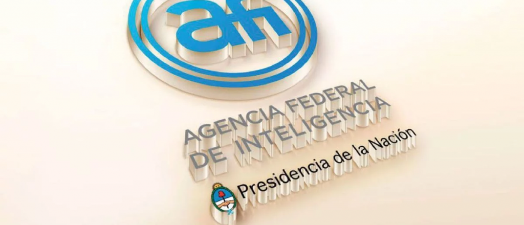 Por decreto, el Gobierno recortó las funciones de los espías de la AFI