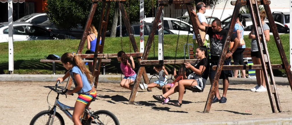 Los niños que salgan de sus casas no pueden usar bicicletas en Mendoza