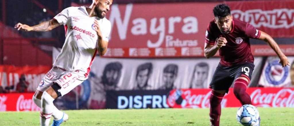 Argentinos y Lan&uacute;s igualaron y festeja River