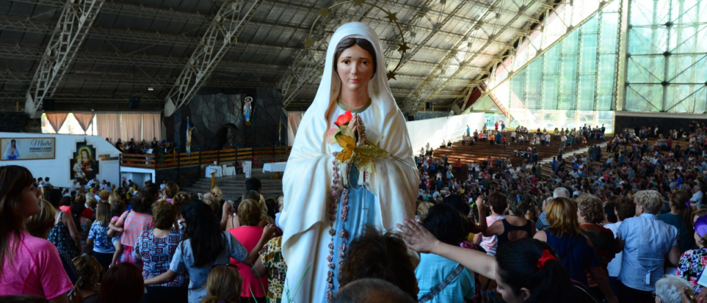 Este viernes los fieles venerarán a la Virgen de Lourdes en el Challao