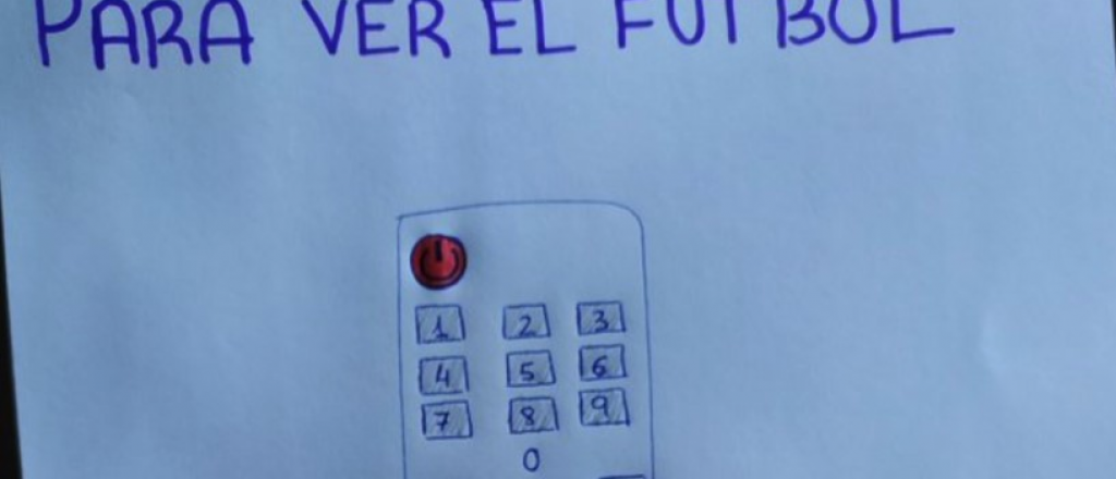 Dibuj&oacute; instrucciones a su abuelo para que pueda ver f&uacute;tbol en televisi&oacute;n