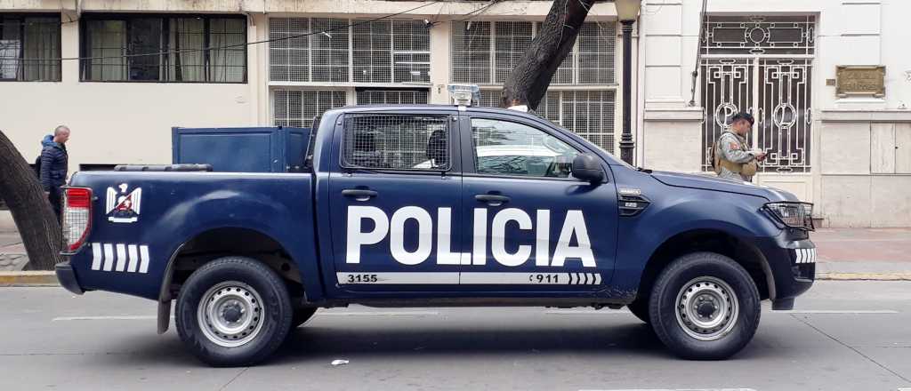 Detuvieron en la Peatonal a estafadores que ofrec&iacute;an trabajo en miner&iacute;a