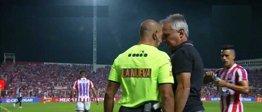 Video: Madelón se calentó y casi termina a las piñas con el cuarto árbitro