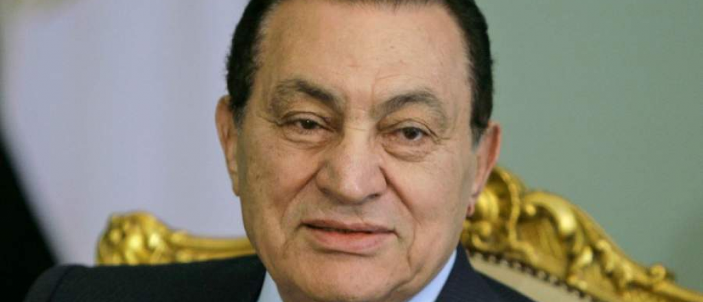 Murió el ex presidente egipcio Hosni Mubarak