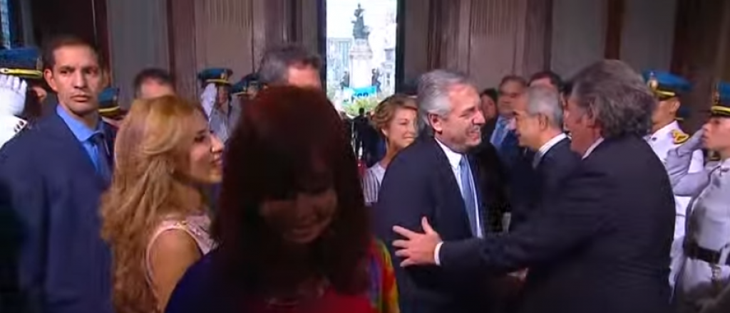 El efusivo saludo de José Ramón a Alberto Fernández y Cristina Kirchner