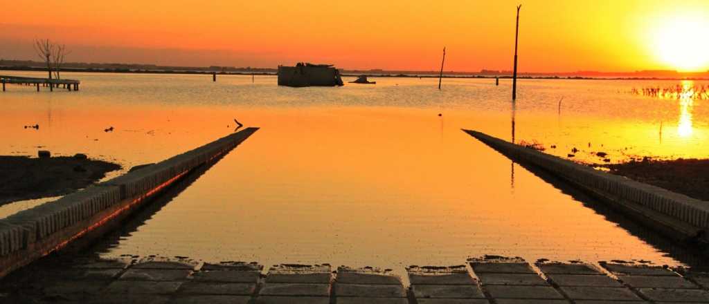 Subí al drone y conocé una ciudad fantasma en Buenos Aires