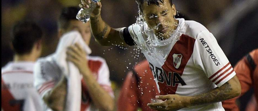 El afiche: "Disculp&aacute; River, fuimos verg&uuml;enza internacional"