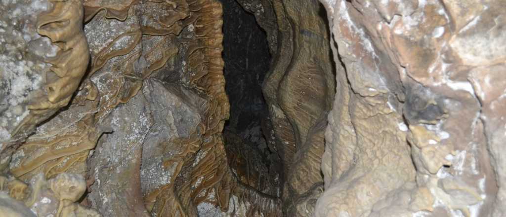 Bellezas mendocinas: la m&iacute;tica atracci&oacute;n de la Caverna de las Brujas