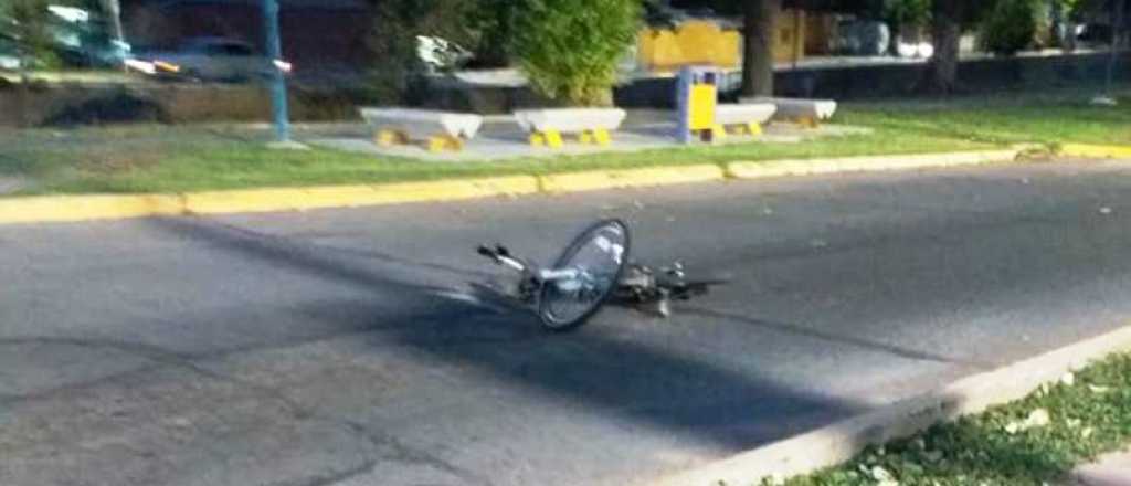 Un taxista atropelló a un ciclista en la Ciclovía de Godoy Cruz