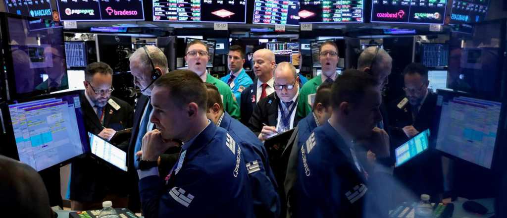 Tormenta financiera: cayeron más de 20% las acciones argentinas en Wall Street