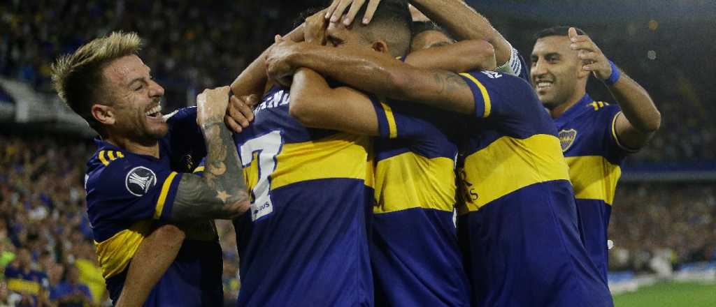 Boca gole&oacute; 3 a 0 al DIM en la Bombonera