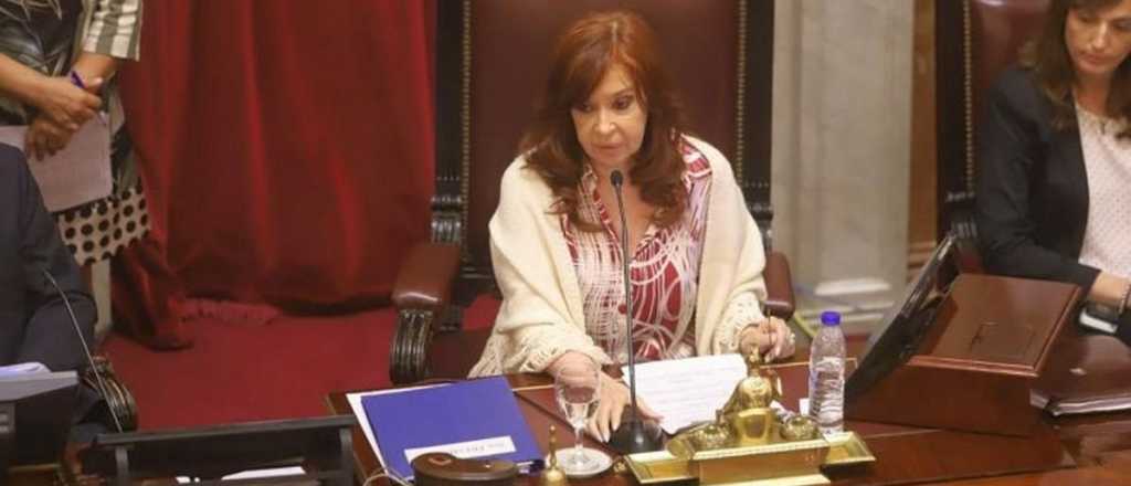 Otra vez Cristina ordenó cerrarle el micrófono a un senador