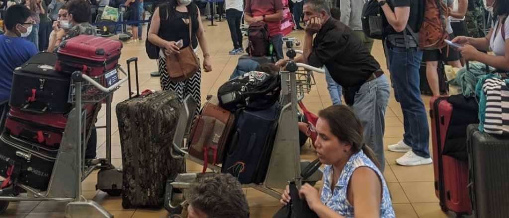 Argentina suspendió las repatriaciones de argentinos desde el exterior
