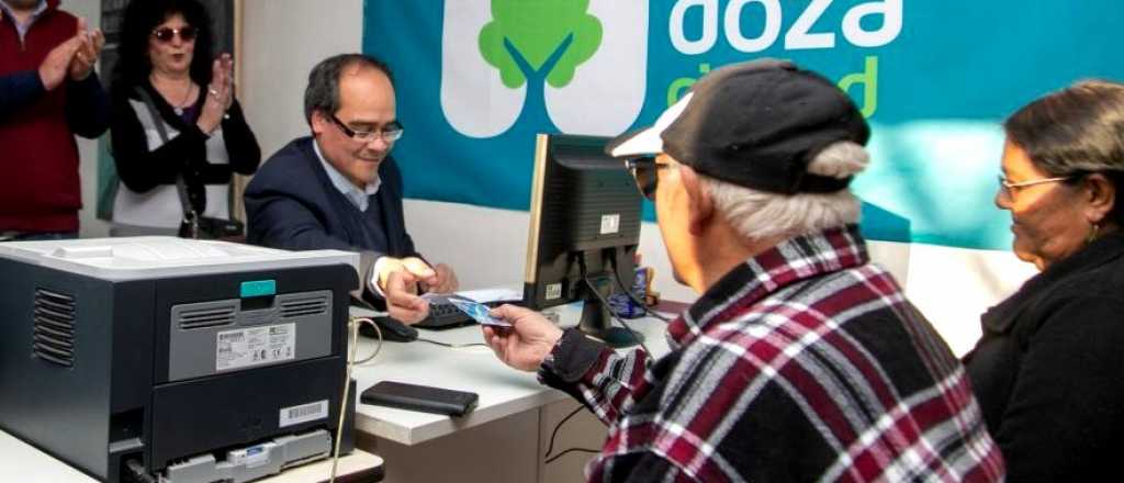 Capital baja las tasas de interés para deudores