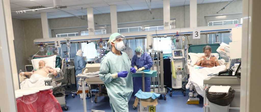 Por primera vez bajó el número de contagiados en Italia