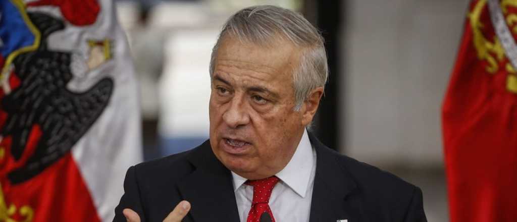 Ministro de Salud de Chile dijo que el virus puede volverse "buena persona"