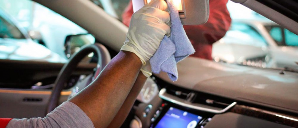 Coronavirus: cómo limpiar el interior del auto propio, taxi o Uber