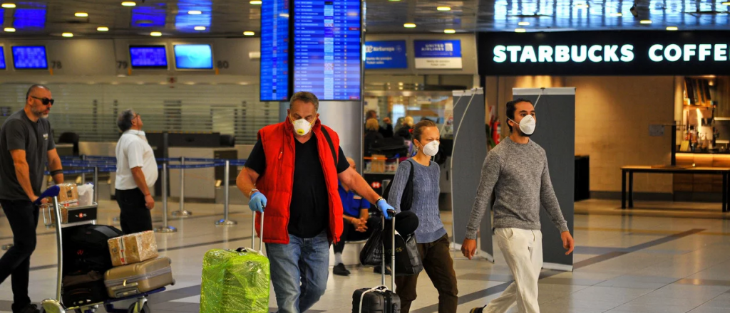 Detectaron las variantes de India y Sudráfrica en la Argentina