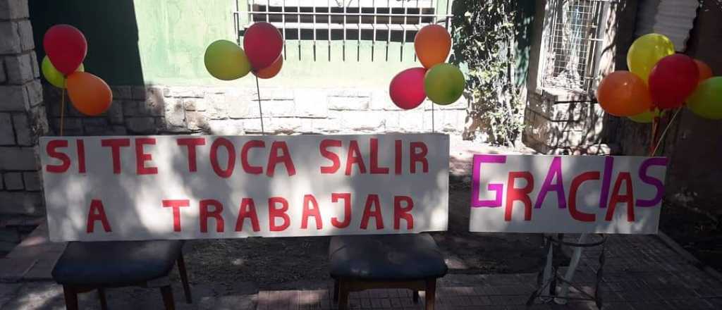 Así agradece vecina de Godoy Cruz a quienes deben seguir trabajando