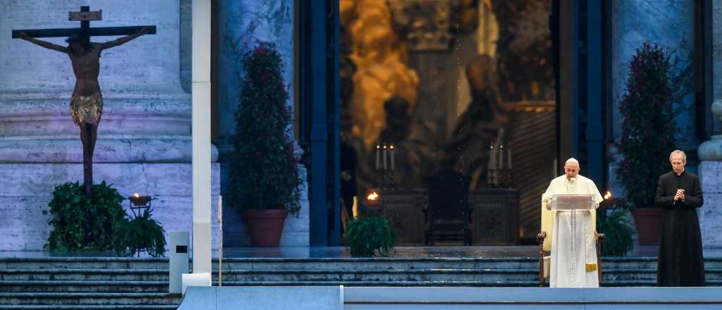 El Papa perdon&oacute; al mundo entero por el coronavirus