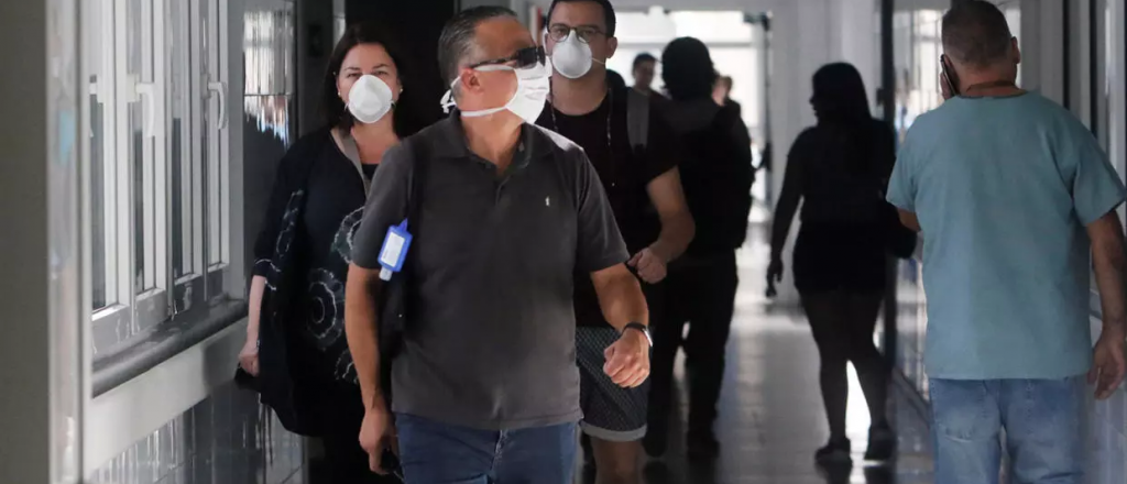 Creen que lo peor del coronavirus en la Argentina llegará dentro de un mes