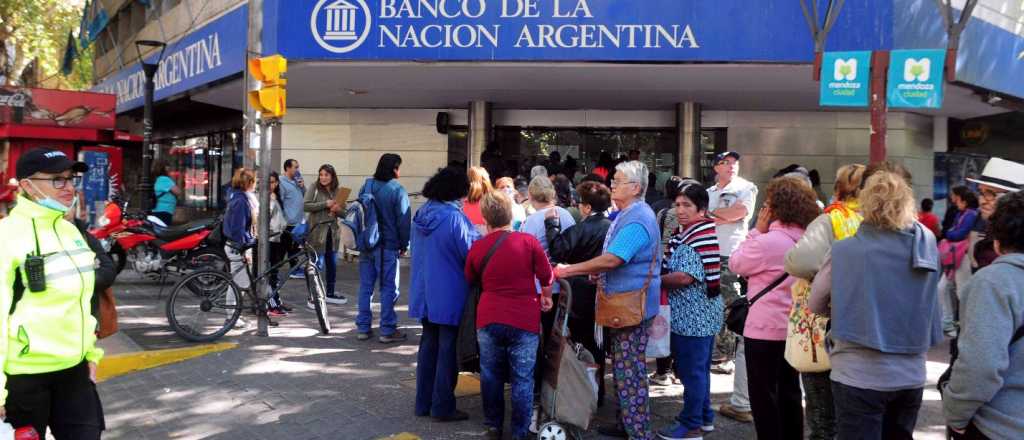 El Banco Nación suspendió el trámite de fe de vida para jubilados