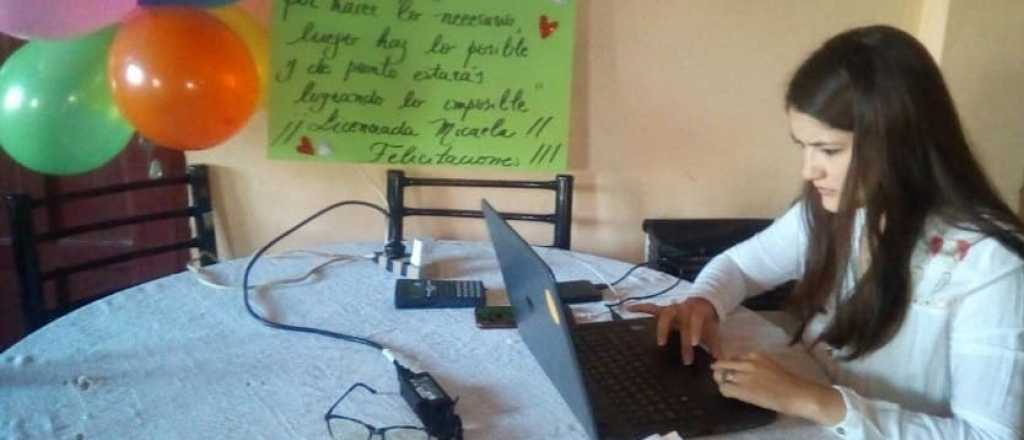 Micaela Sosa es la primera egresada en cuarentena de la UNCuyo