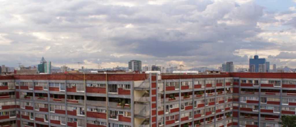 Cr&oacute;nicas del subsuelo: Infinita soledad sin muchedumbre