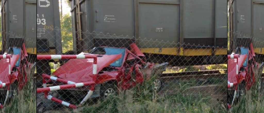 Una nena de 3 años resultó herida en un choque entre un auto y un tren en Luján