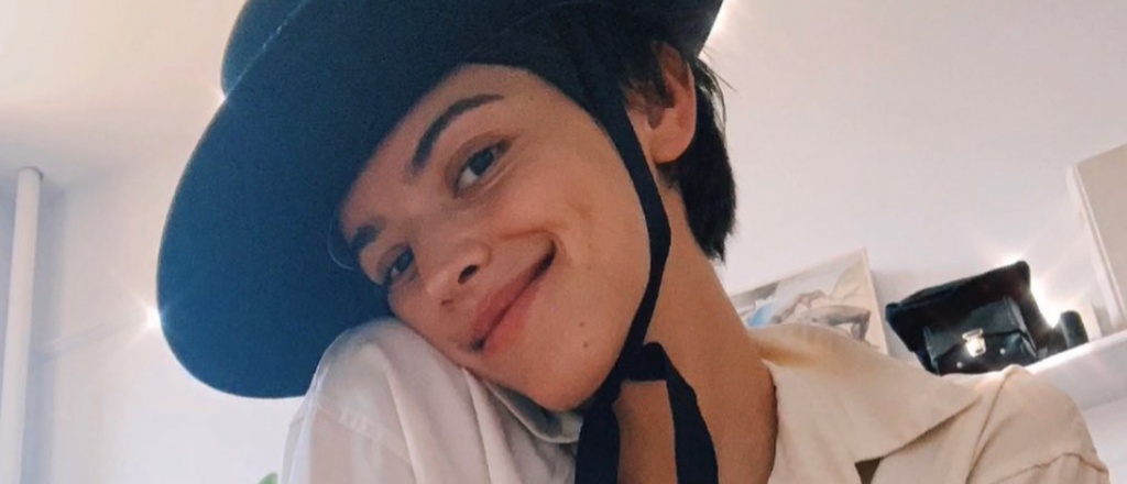 Calu Rivero sorprendi&oacute; con un video desnuda abrazando el acolchado