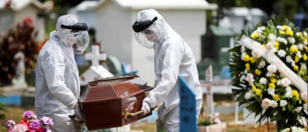 M&aacute;s de 400 personas murieron por coronavirus en Brasil este jueves 