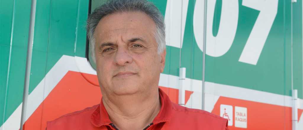 Crescenti denunció que apedrearon la ambulancia que rescató a Grillo