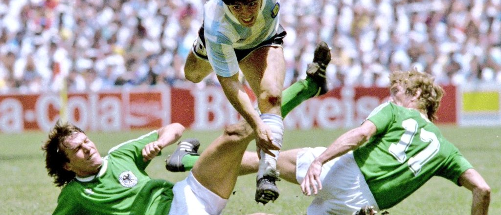 Apareció una foto inédita de Maradona en la final del `86 contra Alemania
