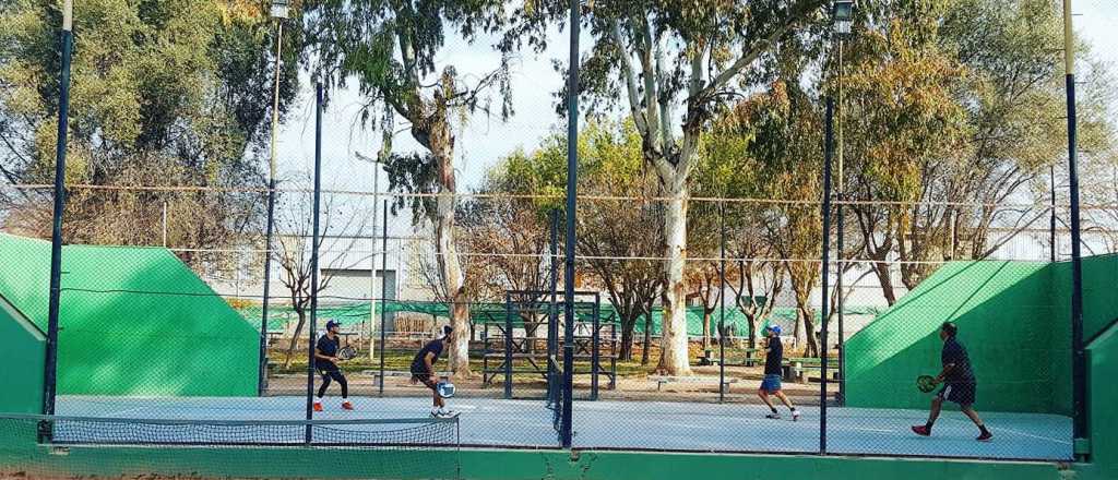 Golf, p&aacute;del y tenis: los primeros deportes que volver&aacute;n en Mendoza
