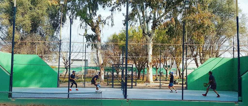 Golf, pádel y tenis: los primeros deportes que volverán en Mendoza