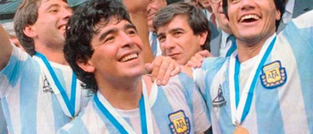 El especial saludo de Maradona al "Negro" Enrique en su cumpleaños